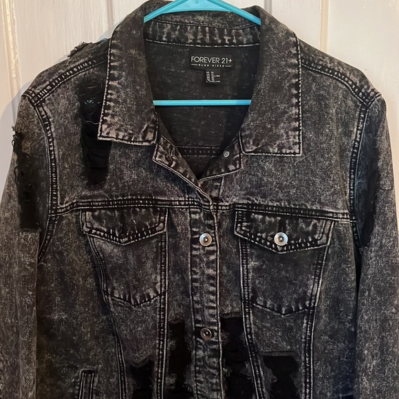 Forever 21 Gray Distressed Denim Jacket - Picture 4 of 6